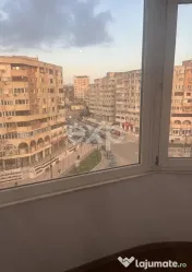 De vânzare apartament 2 camere , et 6/8– Zona Trocadero,