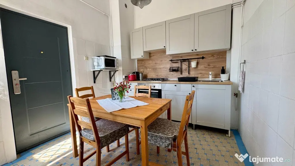 Apartament 5 Camere l Ultracentral l 10 Minute de Univers...