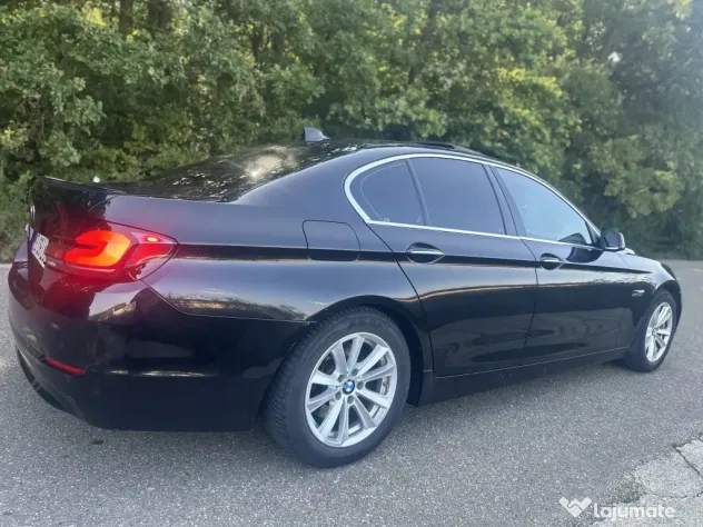 BMW Seria 5 F10 520d | 2012 EfficientDynamics Edition