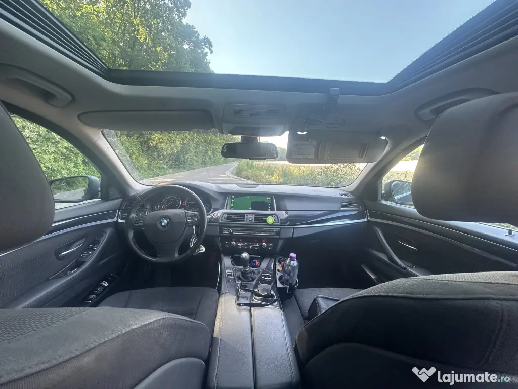 BMW Seria 5 F10 520d | 2012 EfficientDynamics Edition