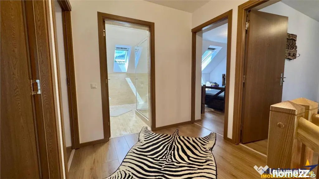 Refugiu pretios:jacuzzi, lemn masiv,2.000 mp teren,4 dormito