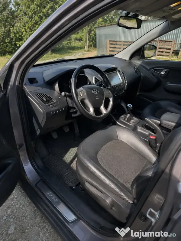 Vând Hyundai Ix35 2.0 crdi