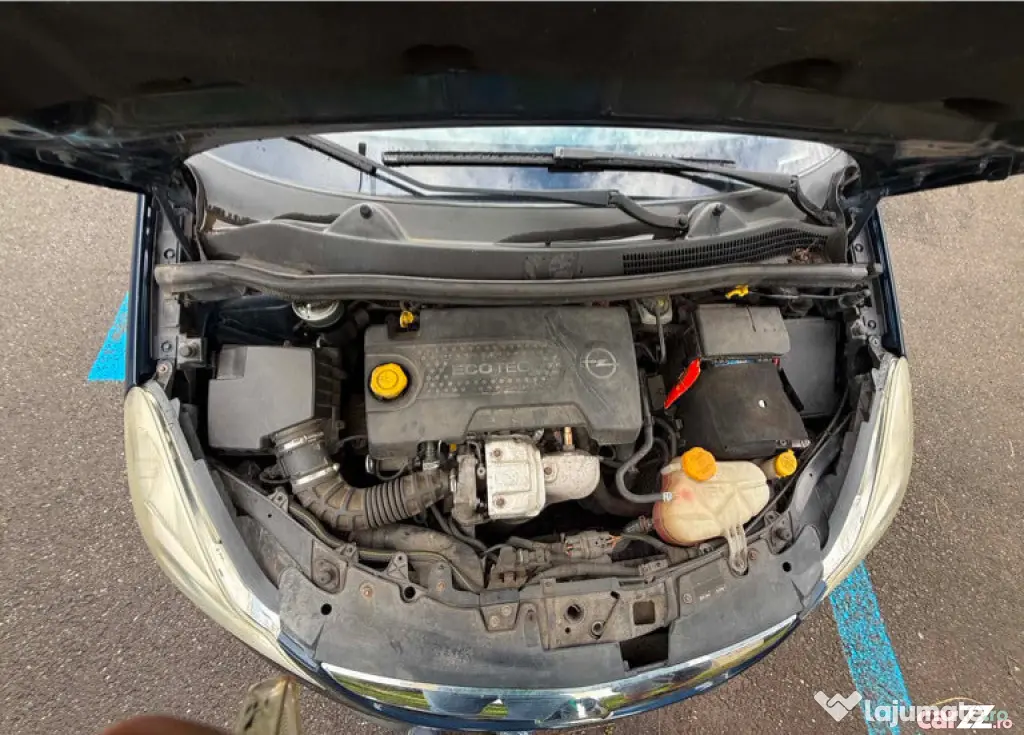 Opel Corsa D 2011