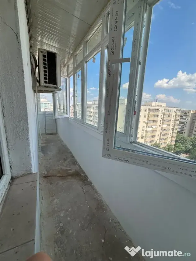 Proprietar inchiriez garsoniera pet friendly zona Vitan, sector 3