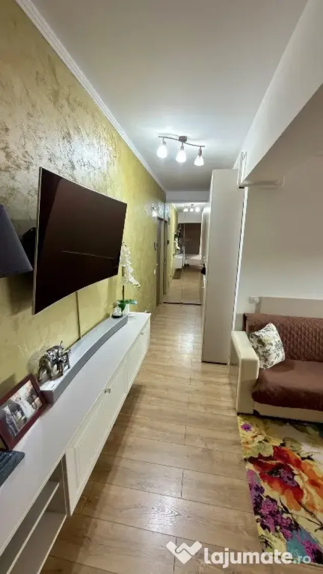 Apartament cu 2 dormitoare si bucatarie + mic open space, 70mp, str. O