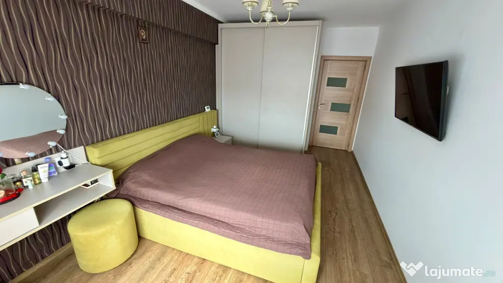 Apartament cu 2 dormitoare si bucatarie + mic open space, 70mp, str. O