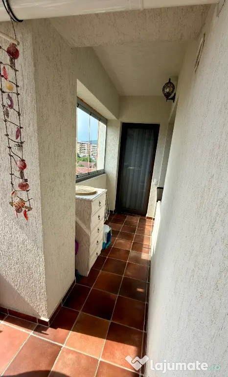 Apartament cu 2 dormitoare si bucatarie + mic open space, 70mp, str. O