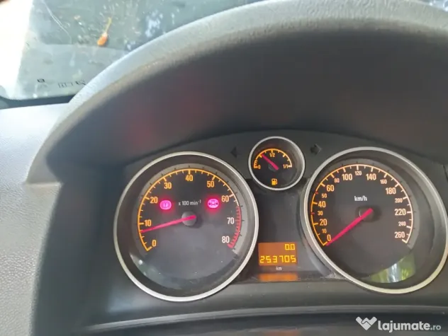 Vând Opel Astra h