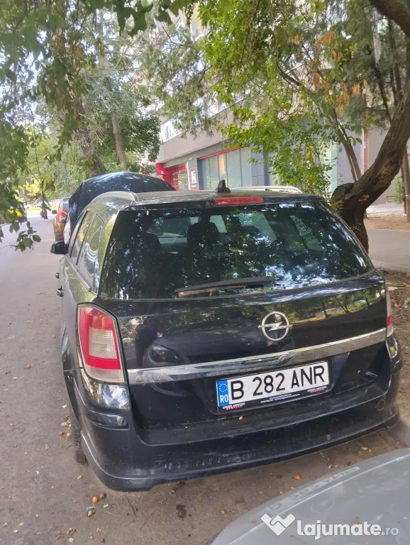 Vând Opel Astra h