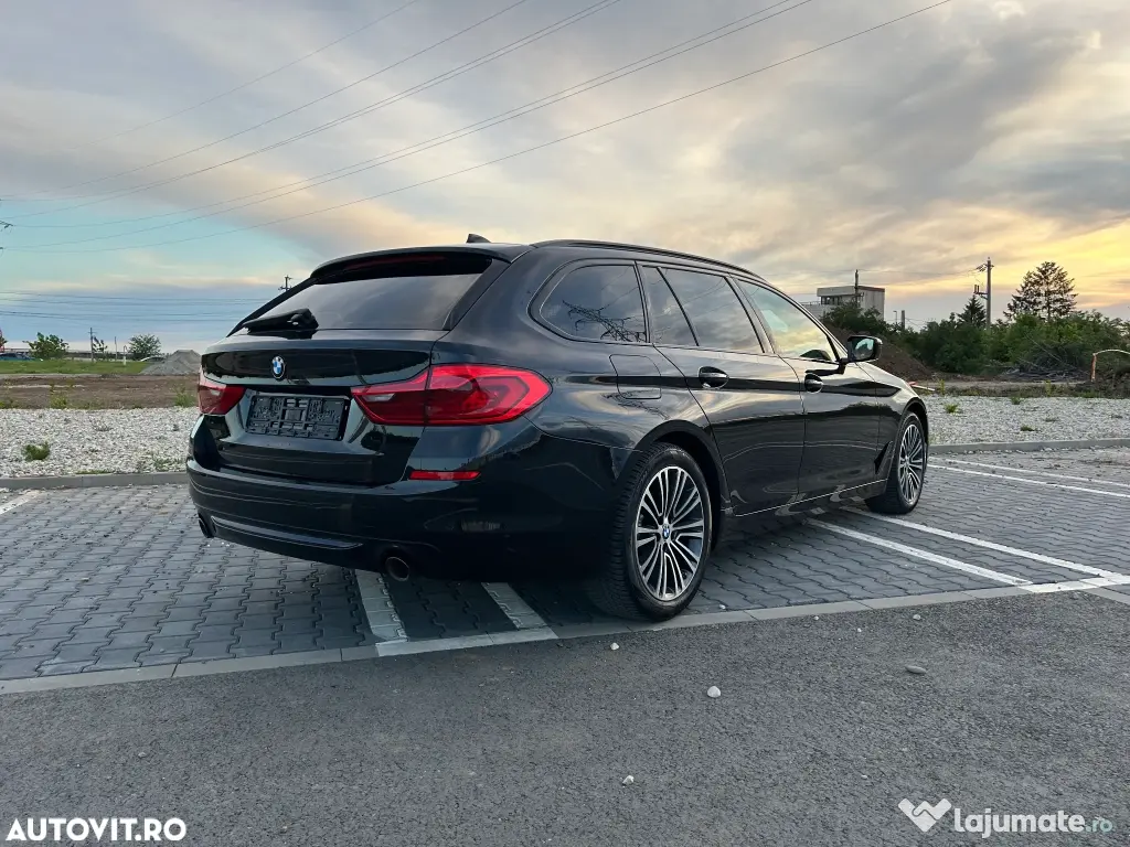 BMW G31 BMW Seria 5 530d xDrive Aut. Sport Line