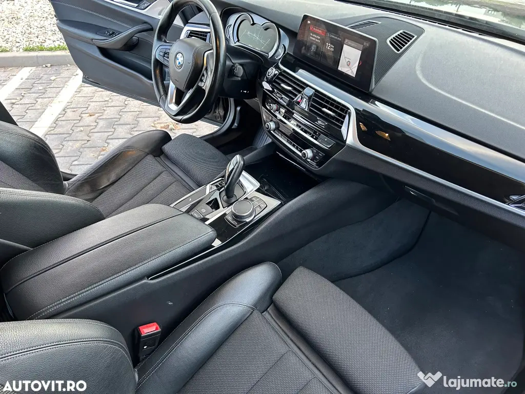 BMW G31 BMW Seria 5 530d xDrive Aut. Sport Line