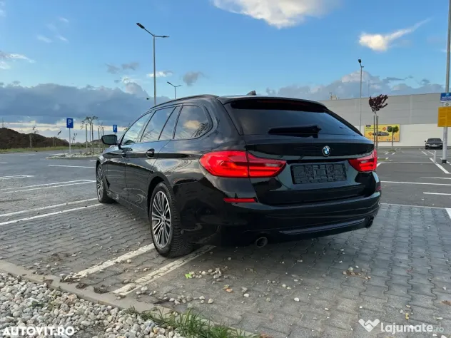 BMW G31 BMW Seria 5 530d xDrive Aut. Sport Line