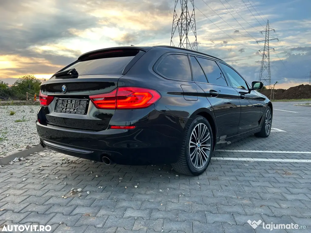 BMW G31 BMW Seria 5 530d xDrive Aut. Sport Line