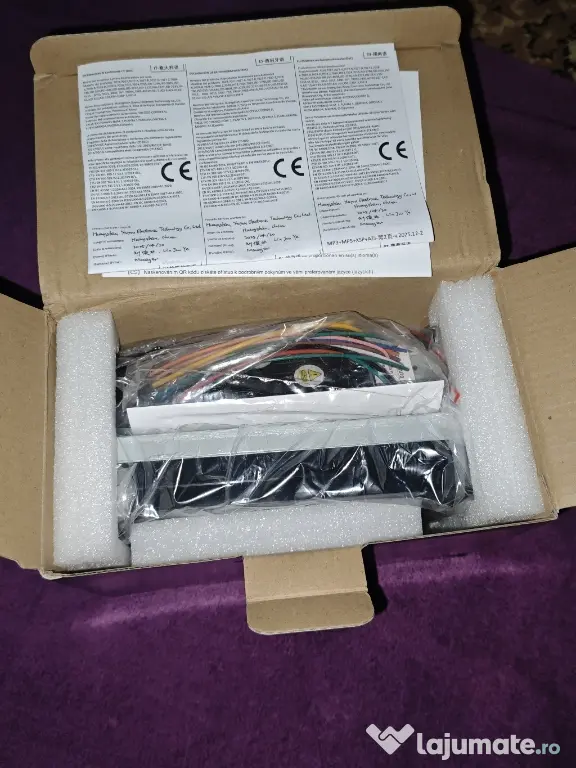 Car multimedia player