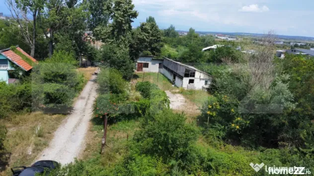 Teren intravilan 775 mp, zona Islaz - Targu Jiu (Gorj)