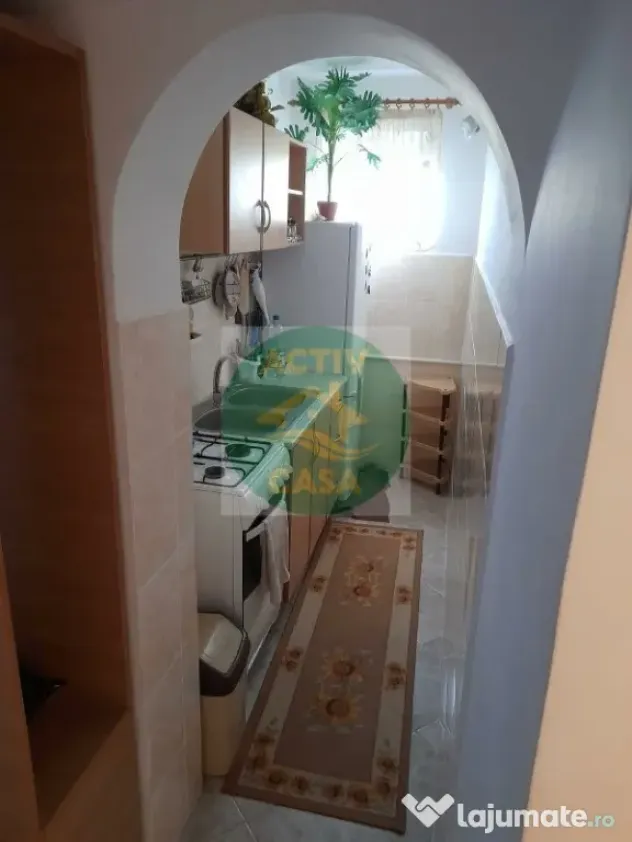 Apartament 2 camere, zona Liceul nr. 2