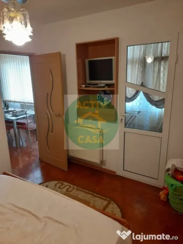 Apartament 2 camere, zona Liceul nr. 2