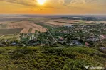 Teren pe deal, 1.150 mp, în Miniș, front 26 m, Drumul V...