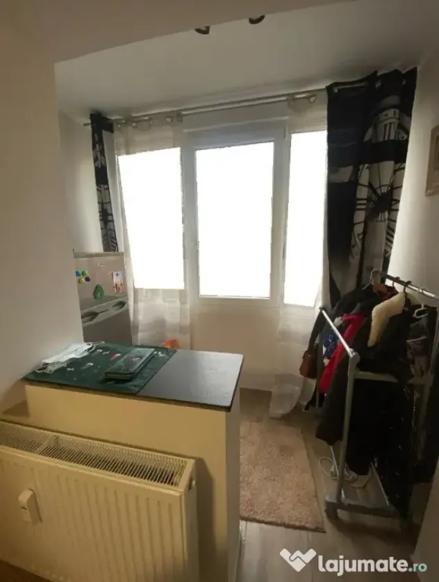 Apartament Cu 2 Camere Decomandate Etaj 1 Zona Marasesti - Catedrala