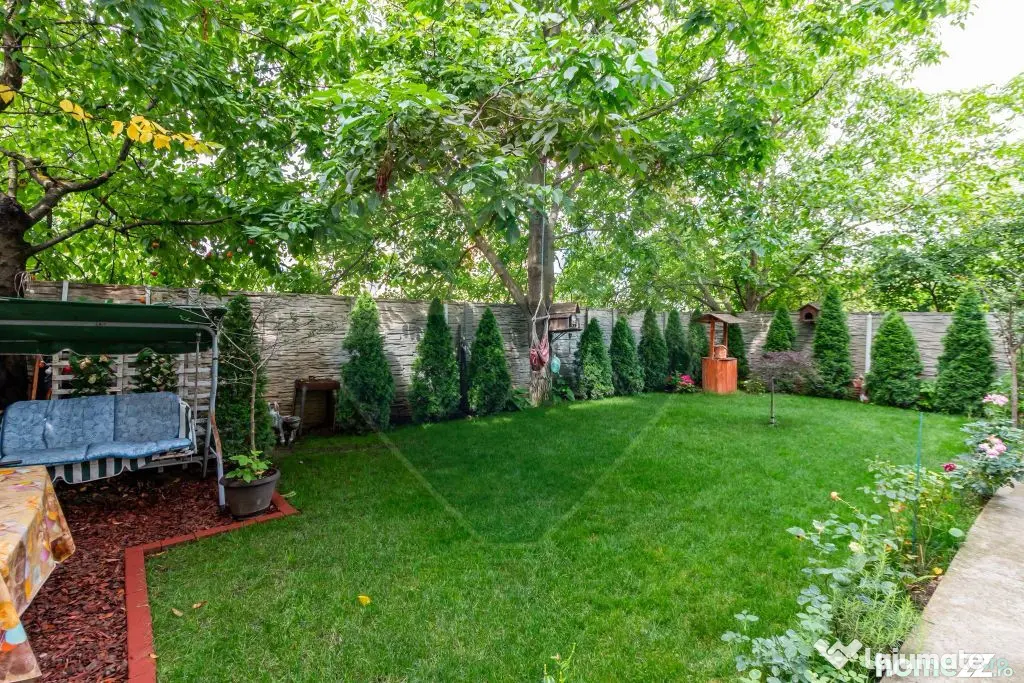 Vanzare Apartament cu 2 camere si curte proprie zona Brag...