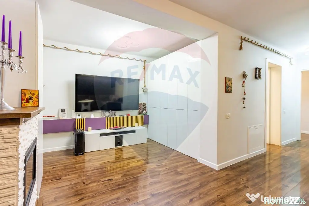 Vanzare Apartament cu 2 camere si curte proprie zona Brag...