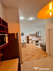 3 camere Vitan-Bârzești etaj 13, renovat