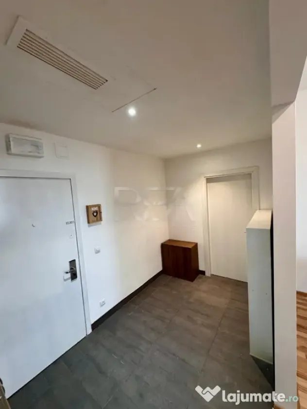 3 camere Vitan-Bârzești etaj 13, renovat