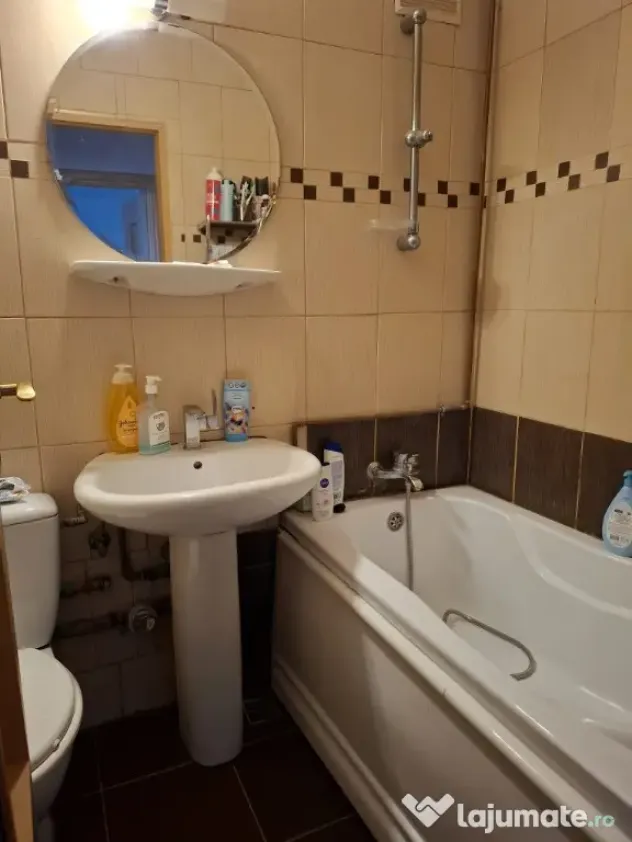 Apartament 3 camere Dristor centrala proprie comision 0%