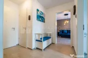 Apartament modern cu 2 camere, decomandat, parcare - Kasp...
