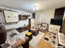 Apartament cu 3 camere semidecomandat – B-dul Mihai Emines
