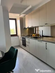 3 camere- Bloc 2007- Centrala proprie- 88,69 Mp- Parcare sub 