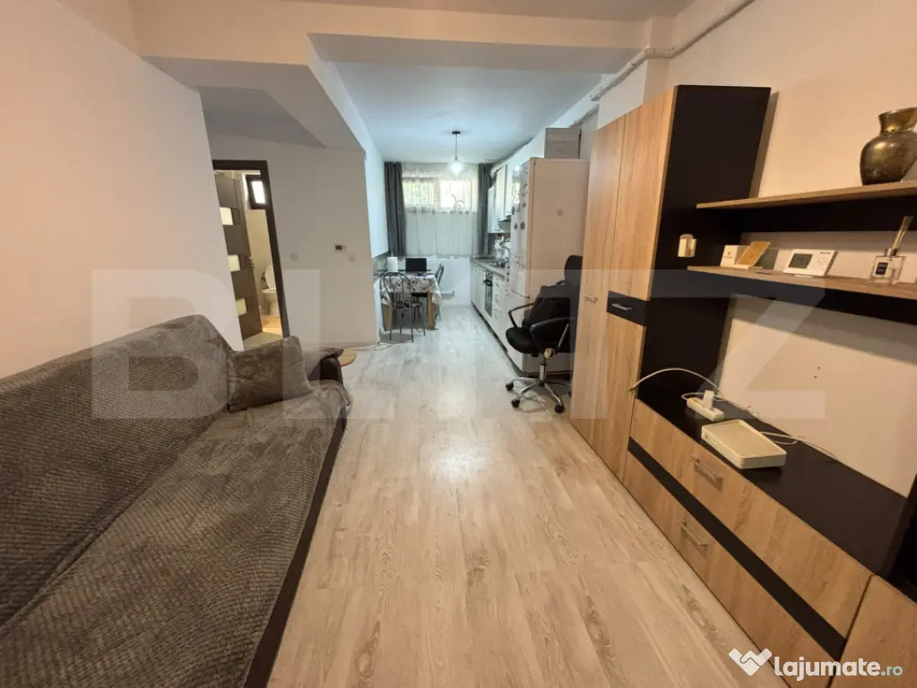 Apartament 2 camere, 57 mp total, loc de parcare, Popas Pacu