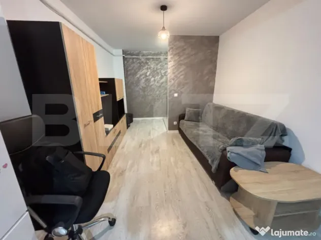 Apartament 2 camere, 57 mp total, loc de parcare, Popas Pacu