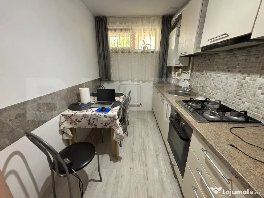 Apartament 2 camere, 57 mp total, loc de parcare, Popas Pacu