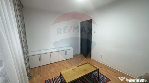 Apartament cu 2 camere de vânzare - Str. Sovata
