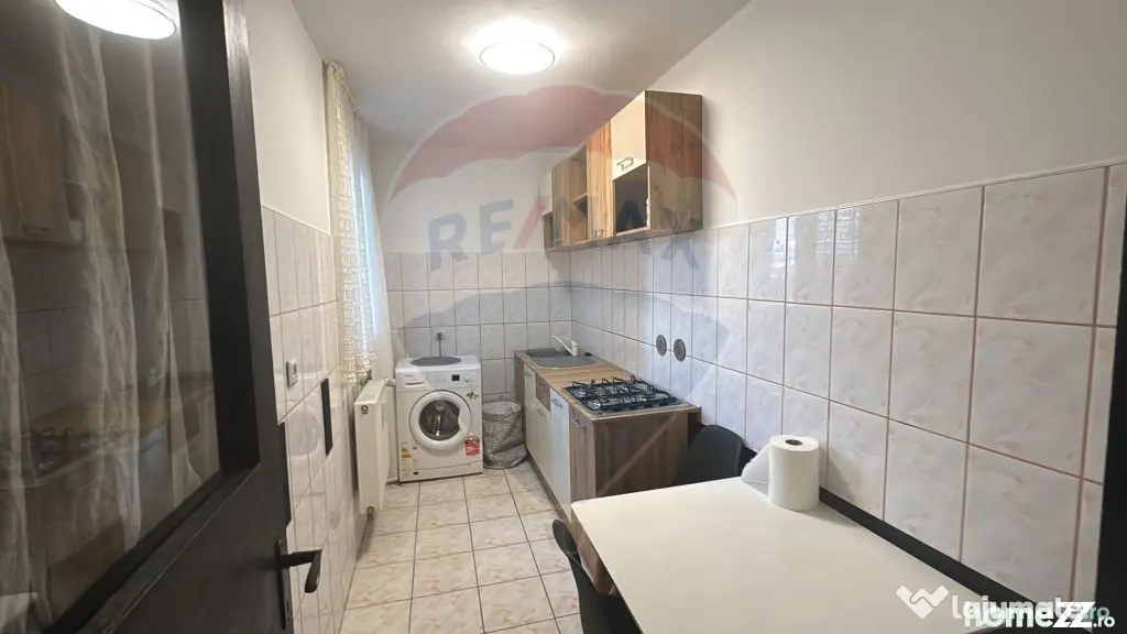 Apartament cu 2 camere de vânzare - Str. Sovata
