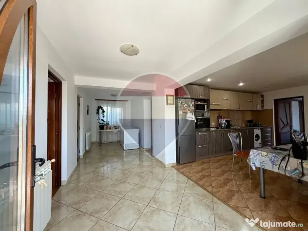 Casă modernă cu 4 camere P+M in Vânători, | Oportunit...