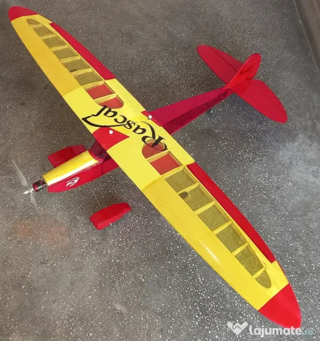 Machete și aeromodele