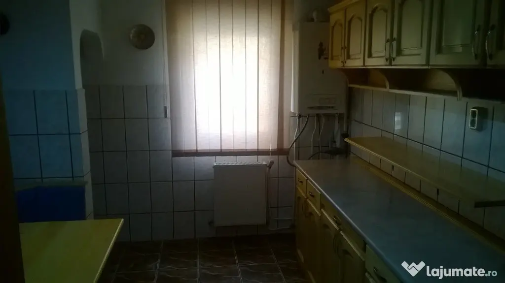 Apartament 4 camere C.Nationala-Bazar