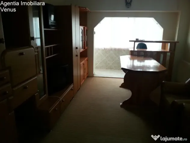 Apartament 4 camere C.Nationala-Bazar