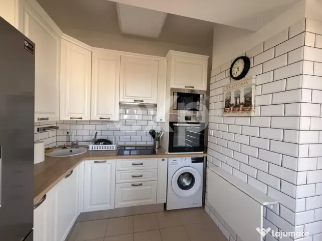 Apartament 2 camere Piata Alba Iulia/Loc de parcare/boxa