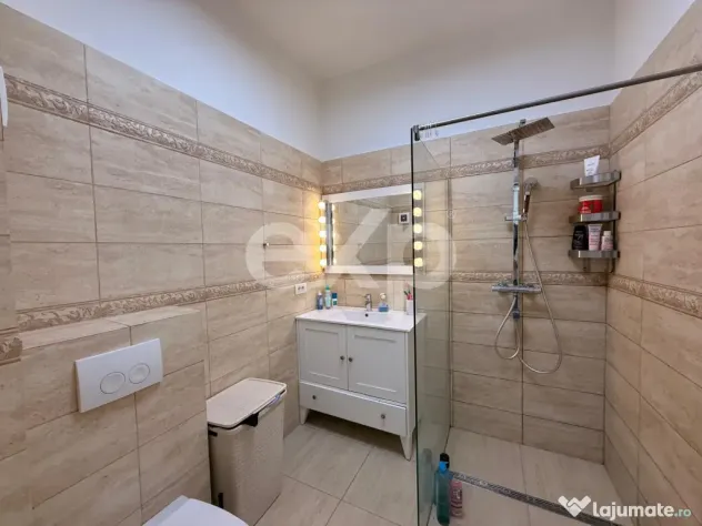 Apartament 2 camere Piata Alba Iulia/Loc de parcare/boxa