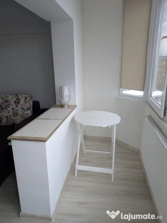 Garsonieră decomandată de închiriat, Scriitorilor, complet mobilată și utilată
