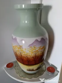 Vând vaze de interior