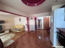 Apartament cu 3 camere de închiriat, în zona Ioșia-Nord