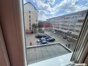 Apartament cu 3 camere de închiriat, în zona Ioșia-Nord 