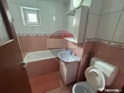 Apartament cu 3 camere de închiriat, în zona Ioșia-Nord