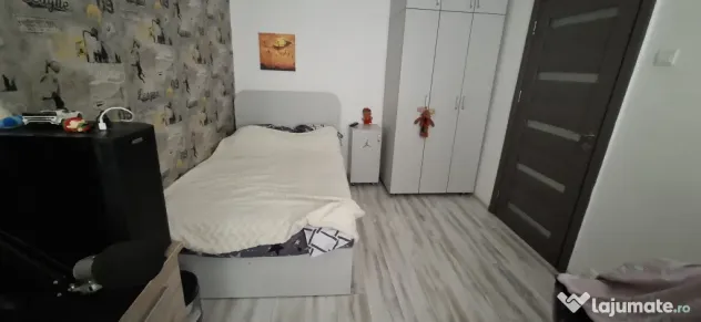 Mobila de dormitor