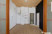 ???? Spațiu comercial de închiriat | 191 mp construiți... 