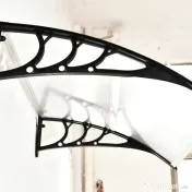 Outsunny Copertină Usa din Policarbonat, Acoperiș pentru Ușă sau Fereastră Impermeabilă Anti-UV, 75x120x23cm, Transparent si negru| Aosom Romania 